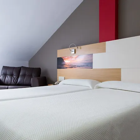 Chateau La Roca 3*