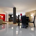Chateau La Roca Hotel 3*