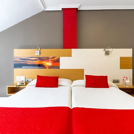 호텔 Chateau La Roca 3*
