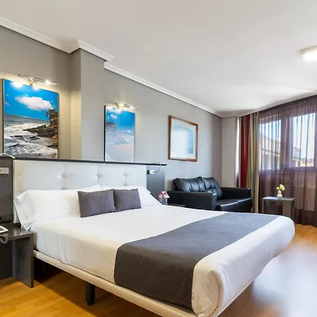 Chateau La Roca Hotel Sancibrián