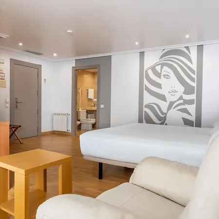 Hotel Chateau La Roca Sancibrián