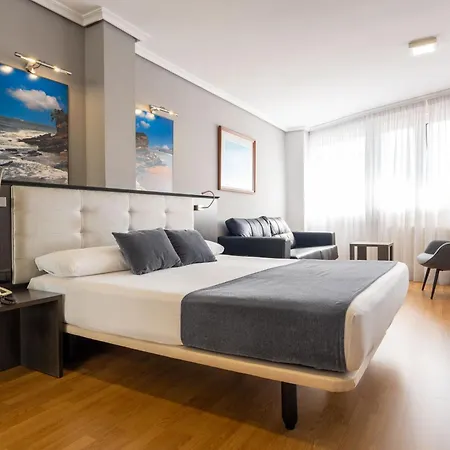 Chateau La Roca 3* Sancibrián