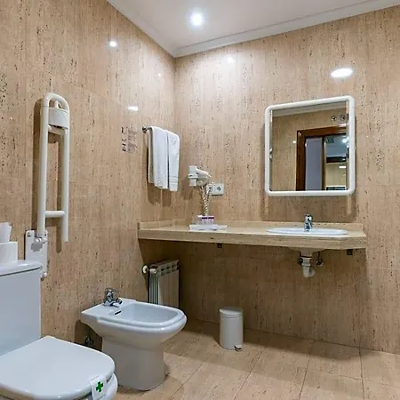 Hotel Chateau La Roca 3*
