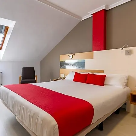 Chateau La Roca 3* Sancibrian