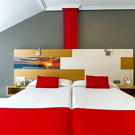 Chateau La Roca Hotel 3*