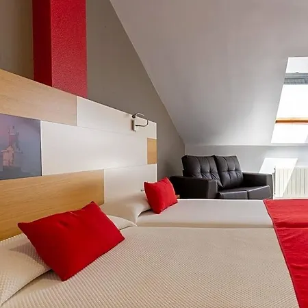 Chateau La Roca Hotel 3*