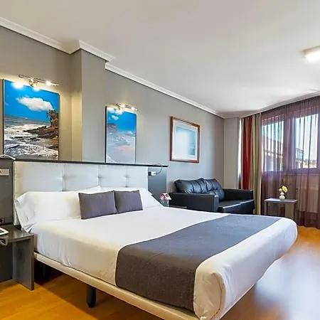Hotel Chateau La Roca 3*