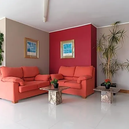 Chateau La Roca 3* Sancibrian