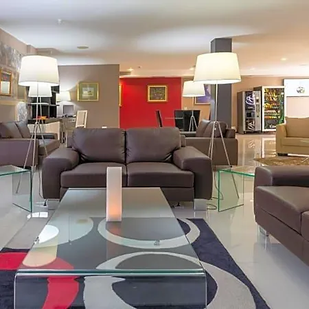 Chateau La Roca 3* Sancibrián