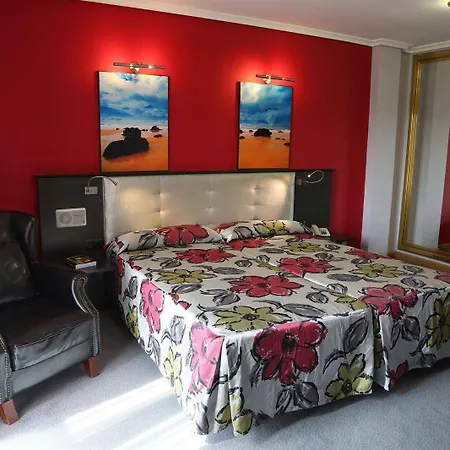 ホテル Chateau La Roca