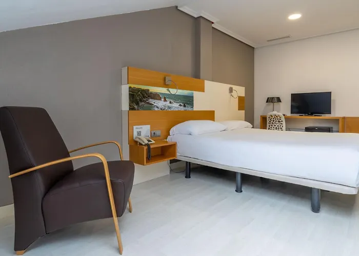 Chateau La Roca Hotel Sancibrian