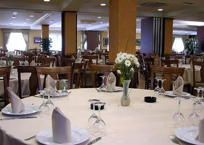 Chateau La Roca Hotel 3*