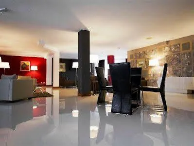 Chateau La Roca Hotel Sancibrián