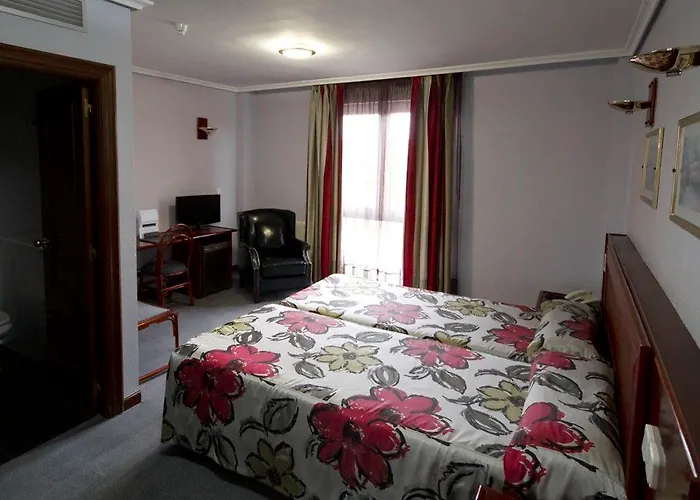 Chateau La Roca Hotel Sancibrián