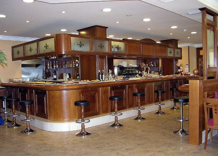 卡特啦络卡酒店 酒店