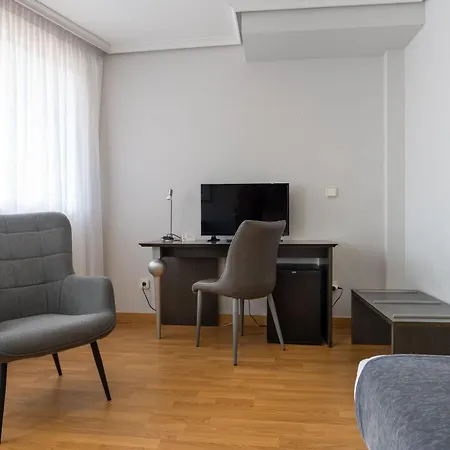 Отель Chateau La Roca Сансибриан