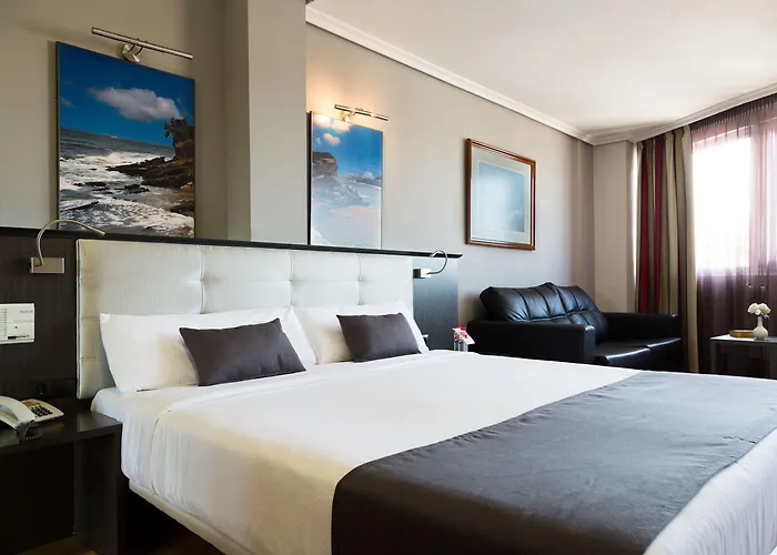 Chateau La Roca Отель 3*