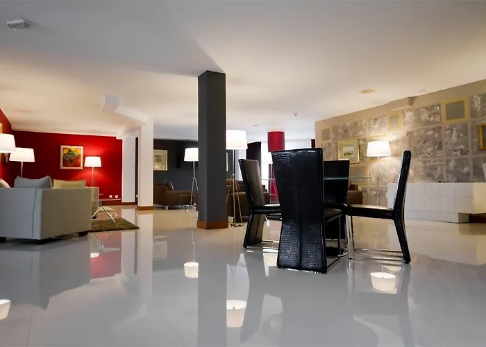 Chateau La Roca Отель 3*